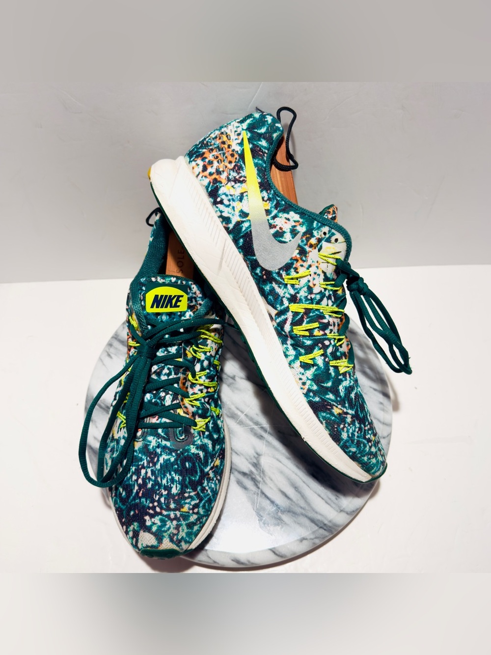 Very Rare NIKE AIR ZOOM PEGASUS 33 “BRAZIL RAINFOREST PRINT” PACK Mens 13